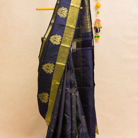 Royal blue with vertical line & putta zari self with unstiched blouse