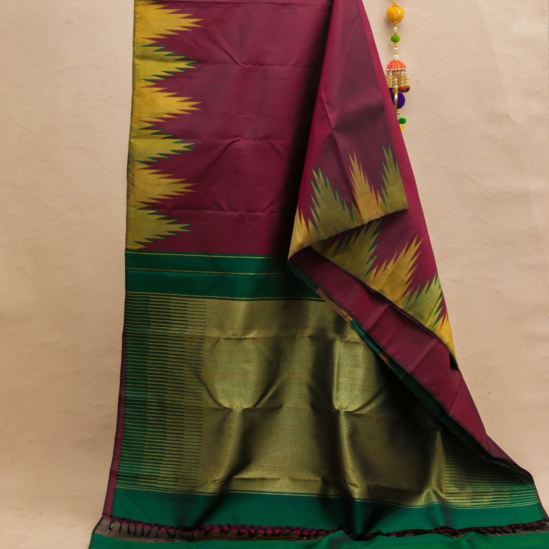 maroon with temple border with unstiched blouse