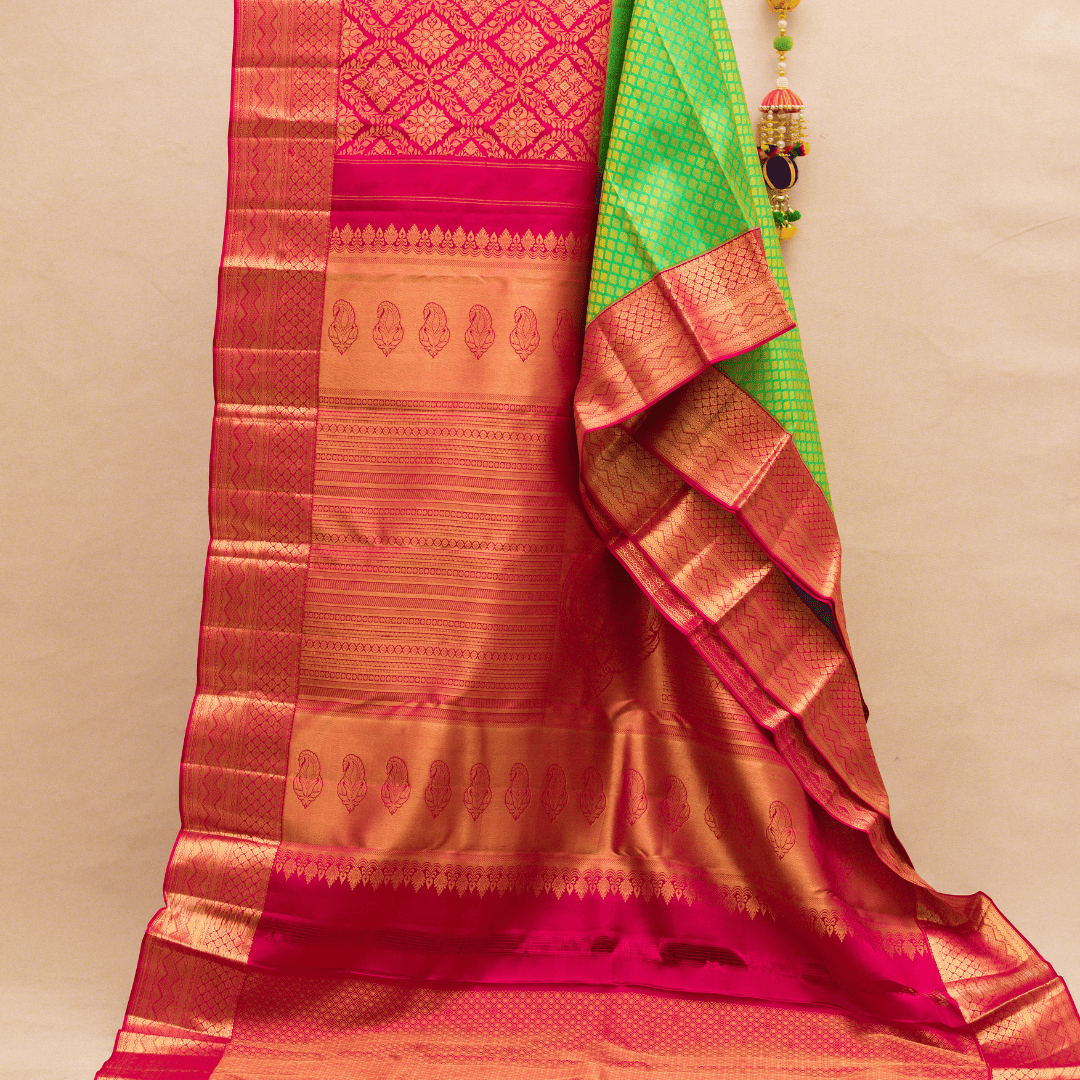 pista green & pink long border with unstiched blouse