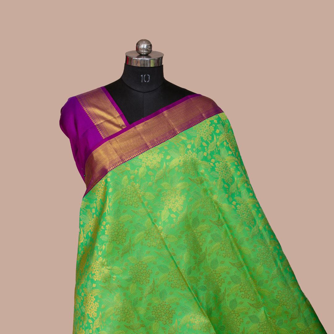 Elegant Light Green Contrast Border Saree