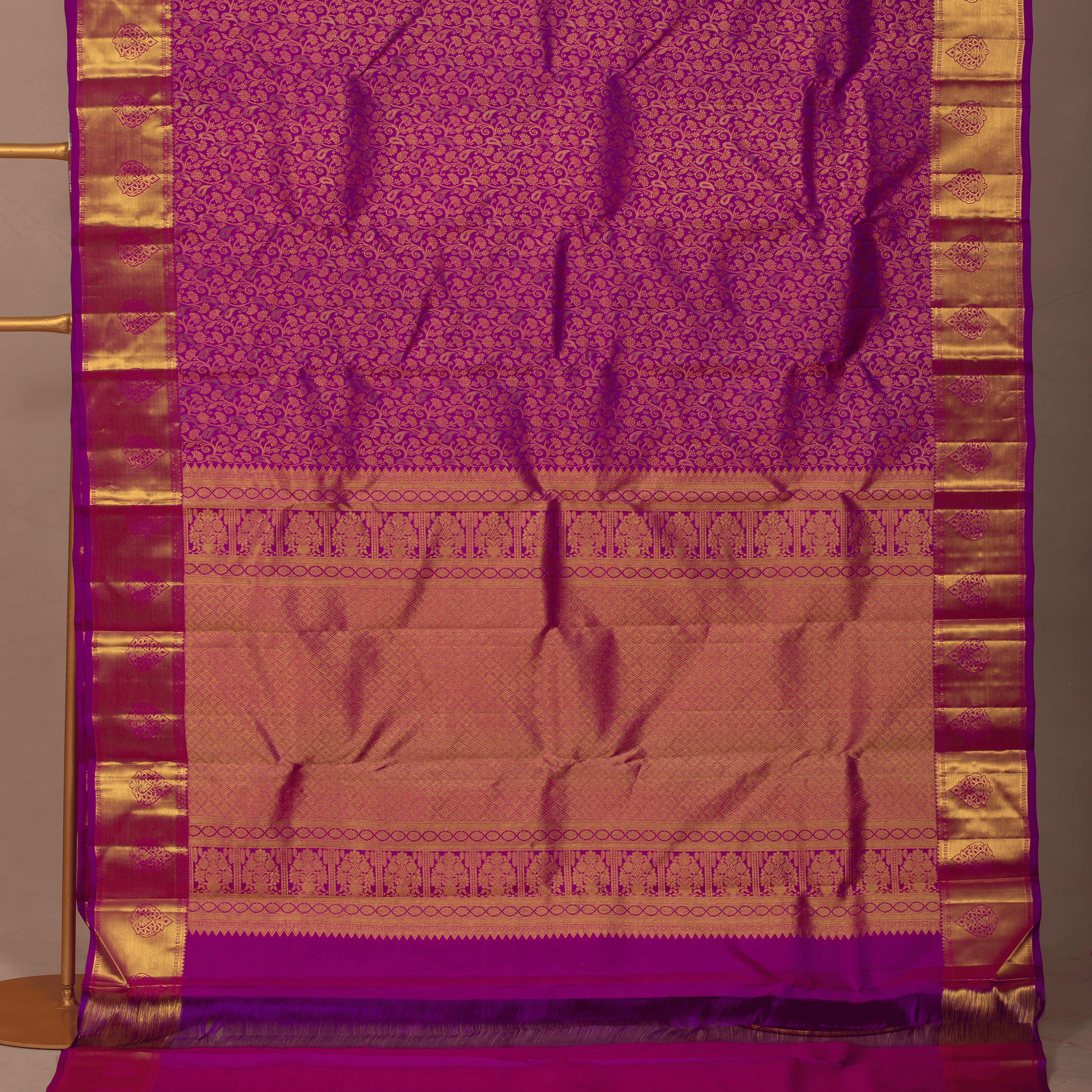 Elegant Mehenta Self-Weave Saree